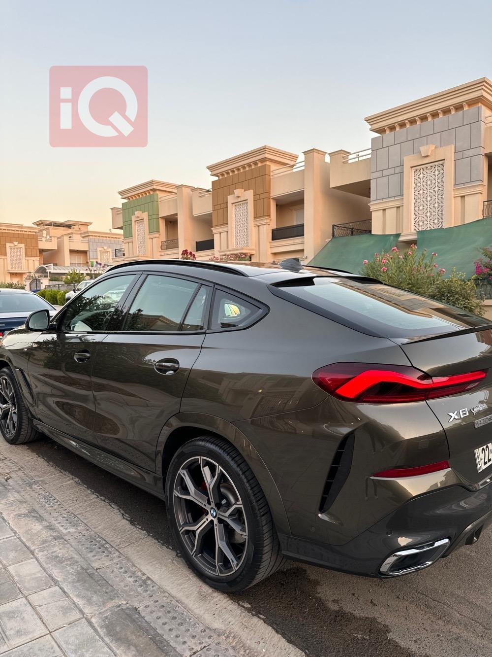 BMW X6